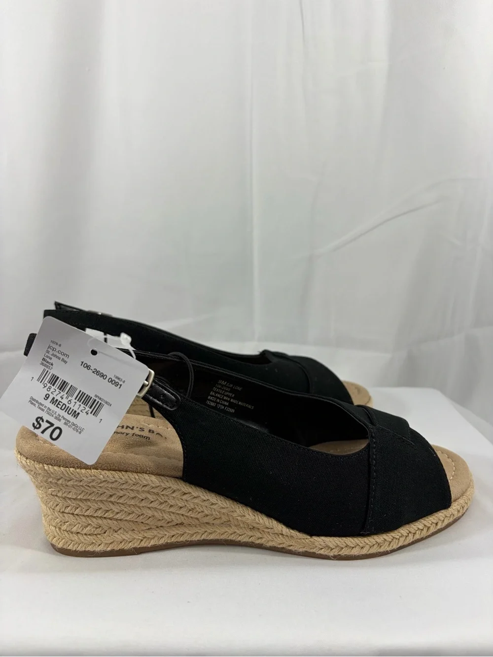 St. Johns Bay •women’s size